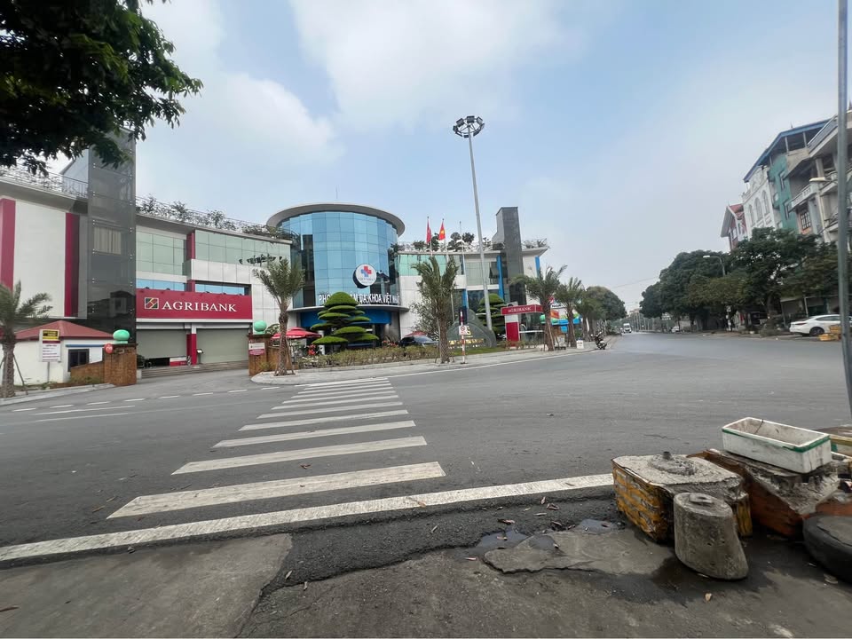 Nhà riêng Mê Linh 65m² giá 2.9 tỷ - Ngõ thông, ô tô tránh nhau!