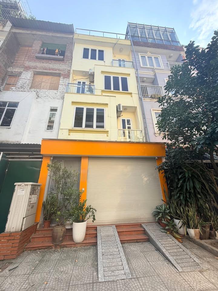 Townhouse liền kề Văn Khê Hà Đông 82m² giá 18.5 tỷ - Vừa ở vừa kinh doanh!