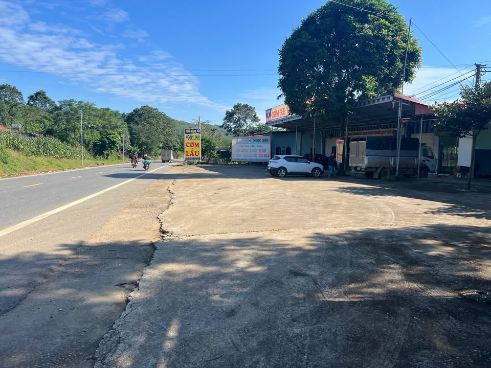 Bán đất 730m² kèm nhà hàng tại Cẩm Châu – Cẩm Thủy, giá 2.088 tỷ