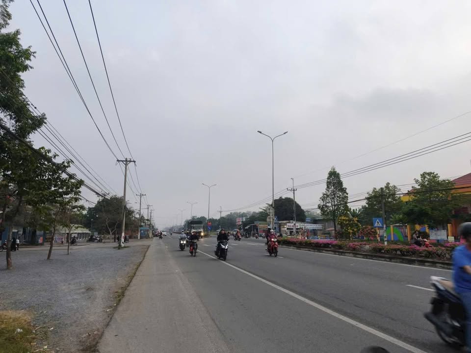 Đất mặt tiền đường Quốc lộ 14-DT741, phường Hòa Lợi, 199m², giá chỉ 3.3 tỷ - Cơ hội đầu tư tuyệt vời!