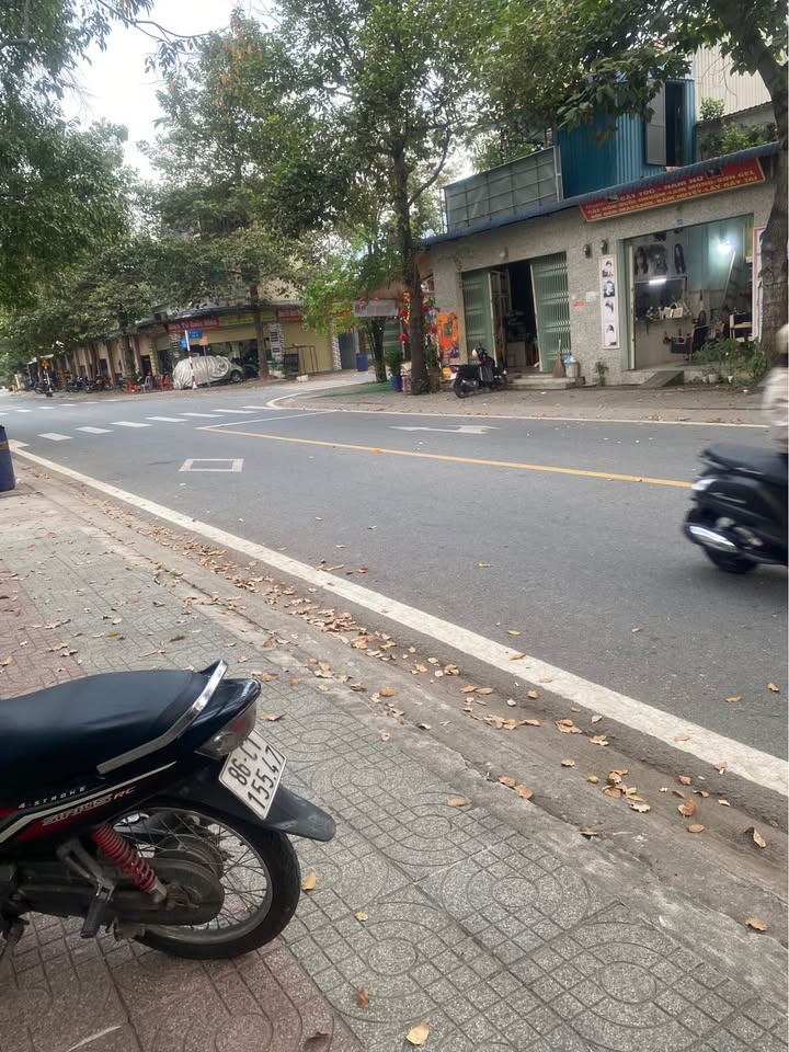 FrontHouse tại KDC Kim Thanh, Tân Uyên, 100m² giá 2.9 tỷ - Vị trí buôn bán sầm uất!