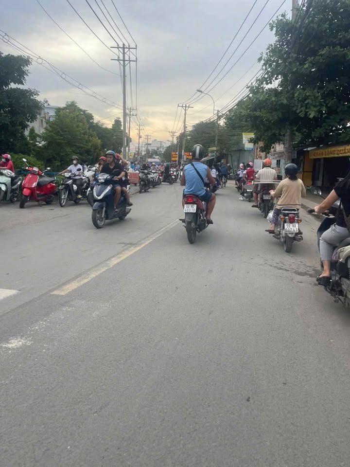 Bán đất mặt tiền kinh doanh phường Bình Hưng Hòa B, 121m², giá 7.7 tỷ - Cơ hội đầu tư sinh lời!