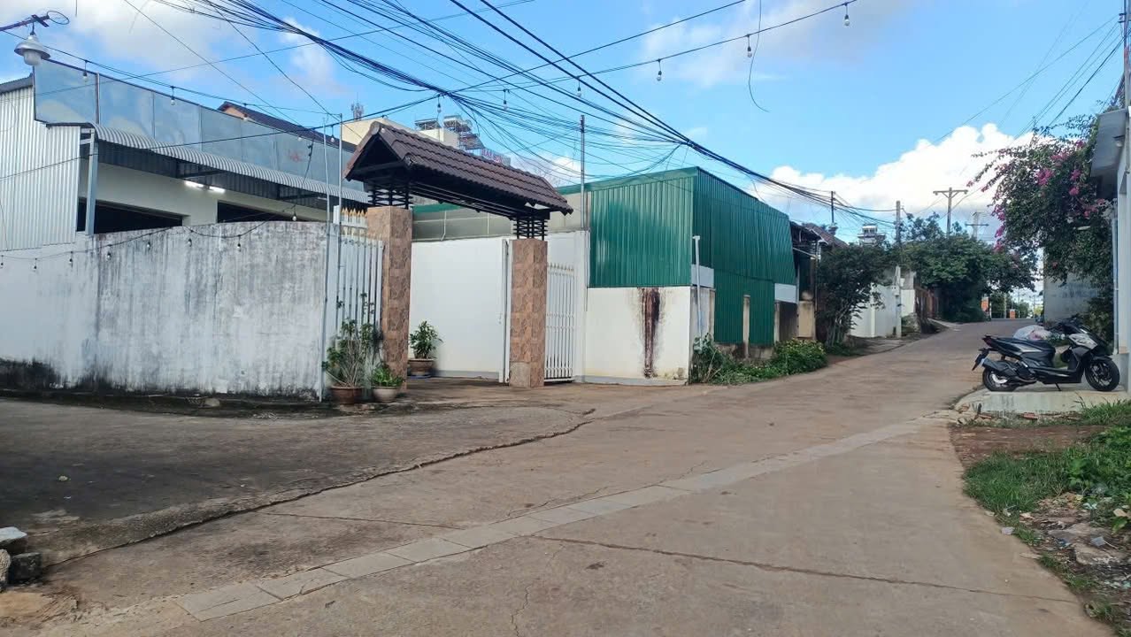 Đất trung tâm Đức Trọng 250m² giá 5.9 tỷ - Sẵn sàng khai thác ngay!