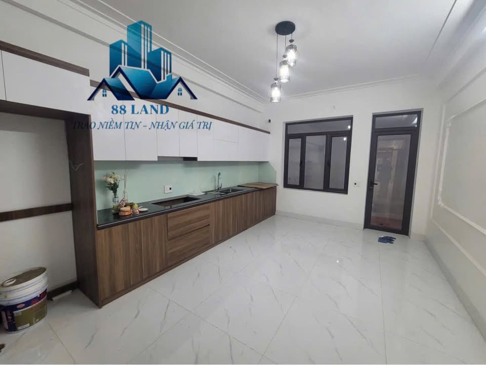 Nhà 3 tầng tại Phường Dĩnh Trì 70m² giá 6 tỷ - Chính chủ bán ngay!