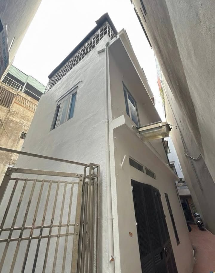 Nhà riêng Vĩnh Hưng 30m² giá thỏa thuận - Lô góc thoáng sáng gần phố