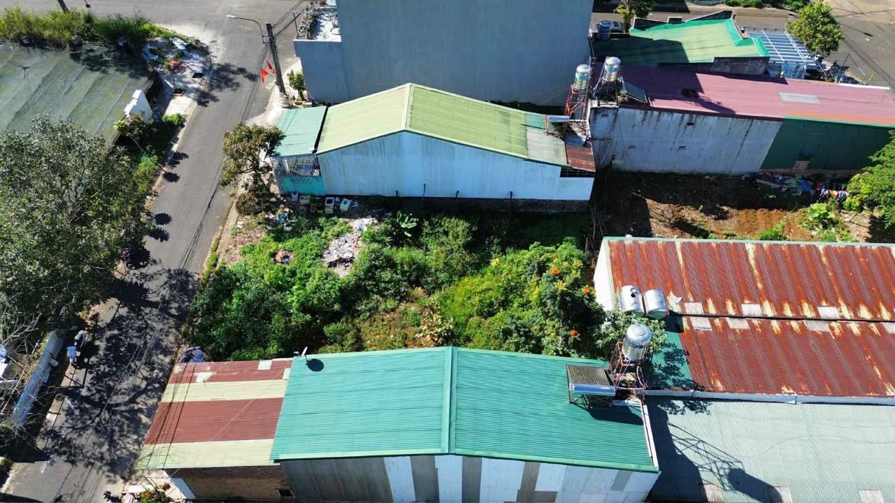 Nhà mặt tiền Lương Thế Vinh, Bảo Lộc 102m² giá chỉ 3.3 tỷ - Đầu tư sinh lời ngay!