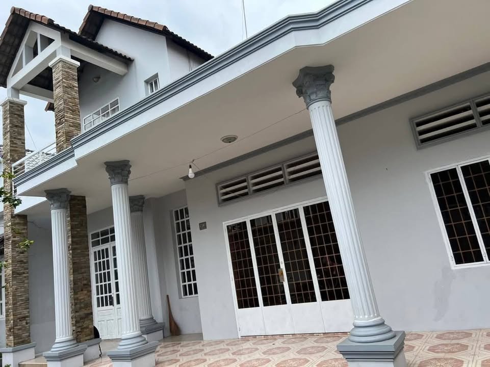 Nhà cho thuê tại Xã Quảng Tiến, Huyện Trảng Bom 300m² - Nhà đẹp, có vườn, giá chỉ 6 triệu/tháng!