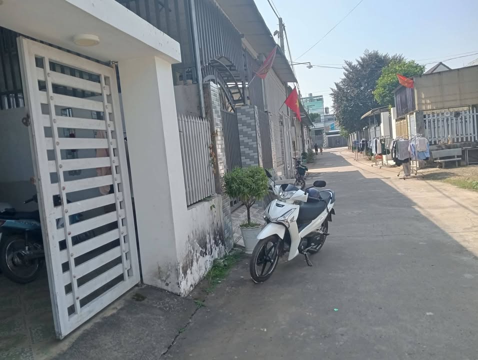 Nhà nguyên căn Xã Tây Hoà, Huyện Trảng Bom, 3 phòng ngủ giá 3 triệu - Nhà mới sạch sẽ chờ bạn!