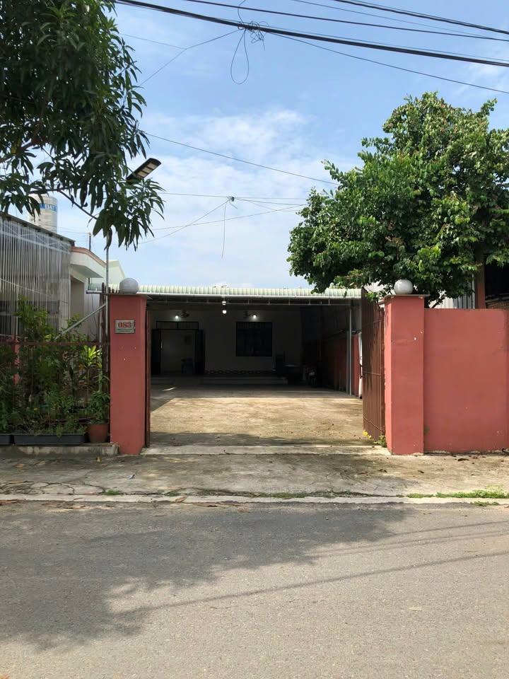 Nhà cấp 4 cho thuê mặt tiền đường Huỳnh Thị Chấu, 255m² - Giá chỉ 7,5 triệu/tháng!