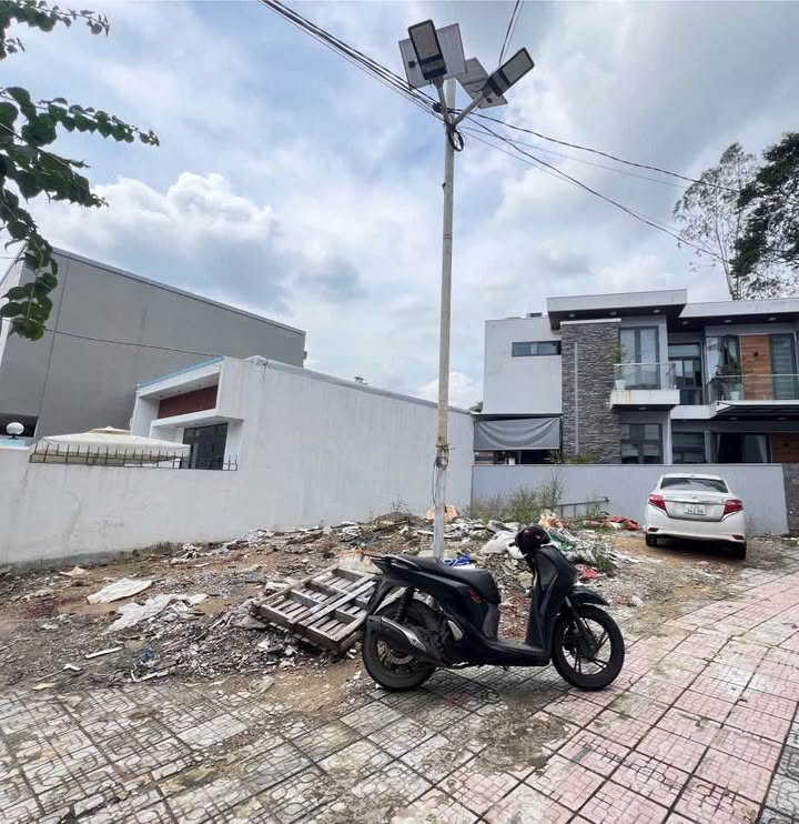 Đất Kiệt 69 Lê Ngô Cát, Thủy Xuân 100m² giá 1.89 tỷ - Cơ hội đầu tư hấp dẫn!