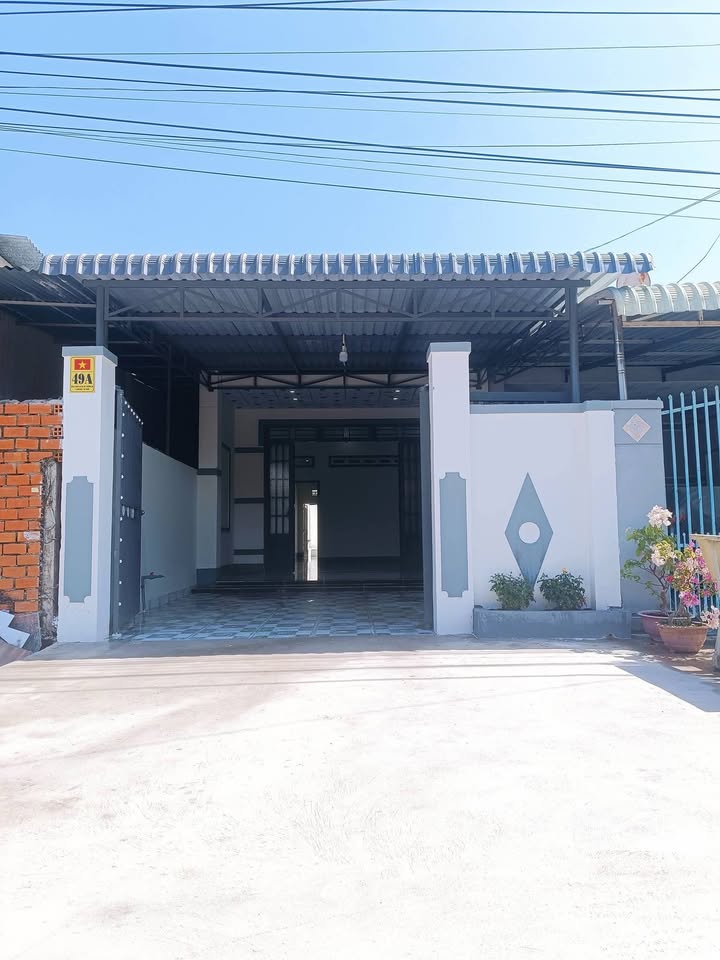 Nhà bán tại Hẻm 32 Ngô Quyền, 126m² giá chỉ 1.18 tỷ - Sân ô tô rộng rãi!