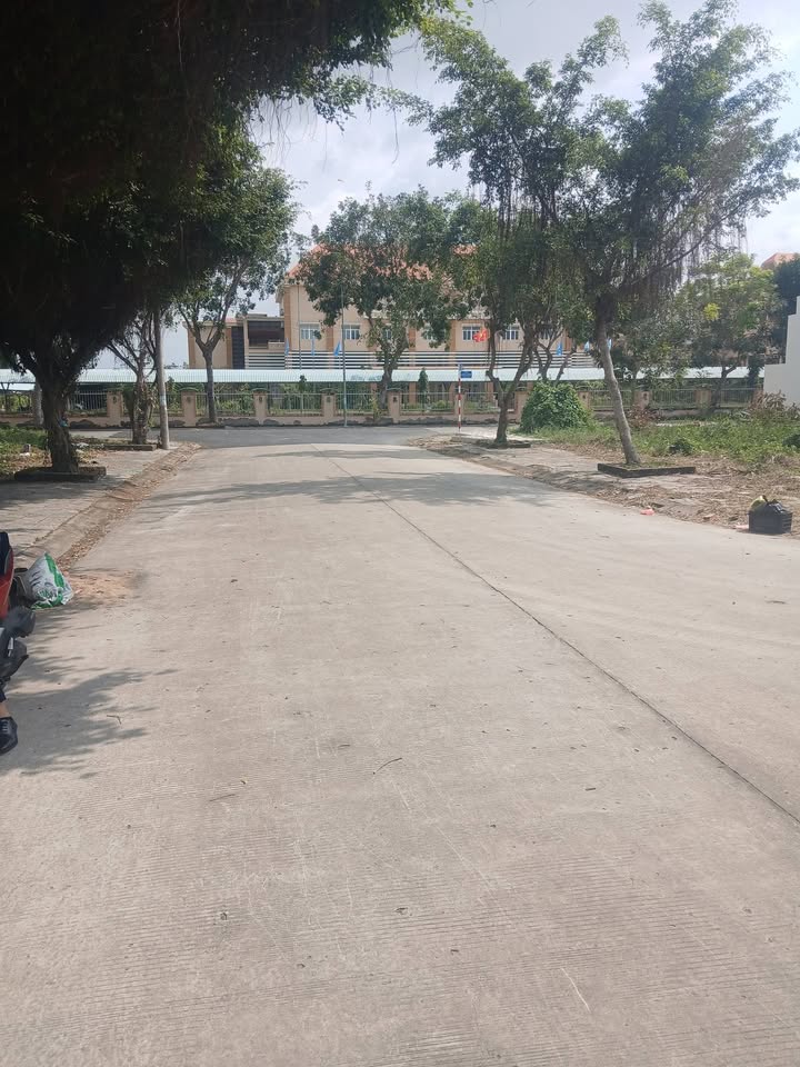 Đất nền KDC Hoàng Phát Bạc Liêu 100m² giá 1.1 tỷ - Sổ hồng chính chủ!