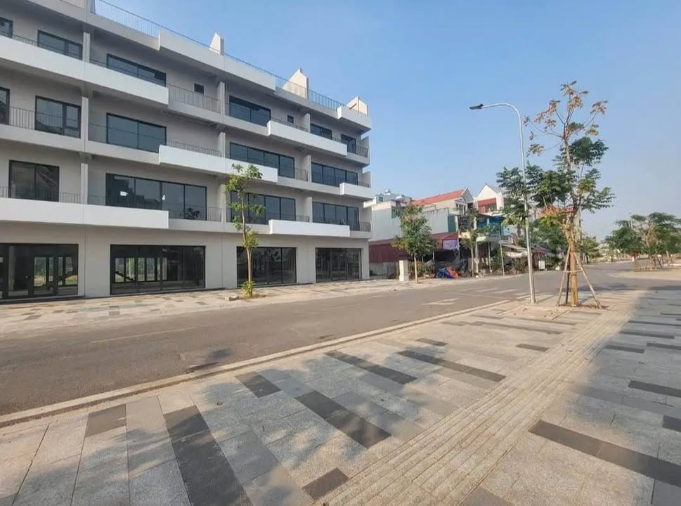 Đất nền shophouse phường Trần Phú 100m² giá 5 tỷ - Cơ hội đầu tư tuyệt vời!