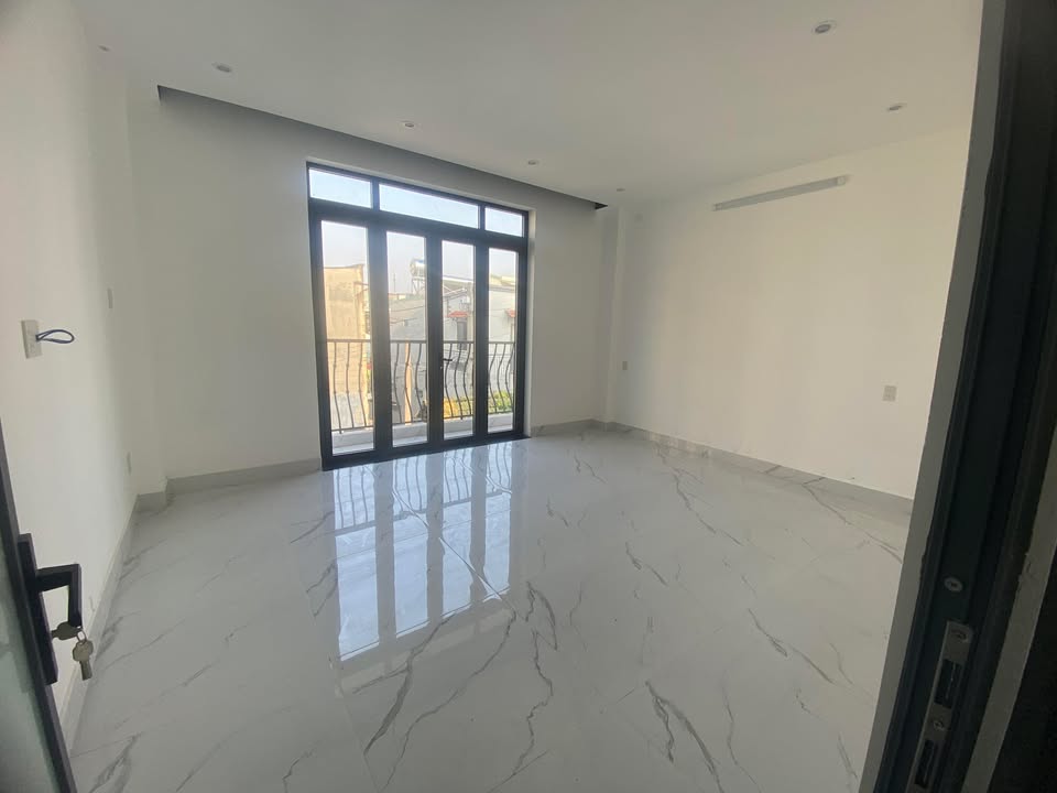 Nhà riêng Thủ Đức 85m² giá 7 tỷ - Ô tô vào tận nhà!