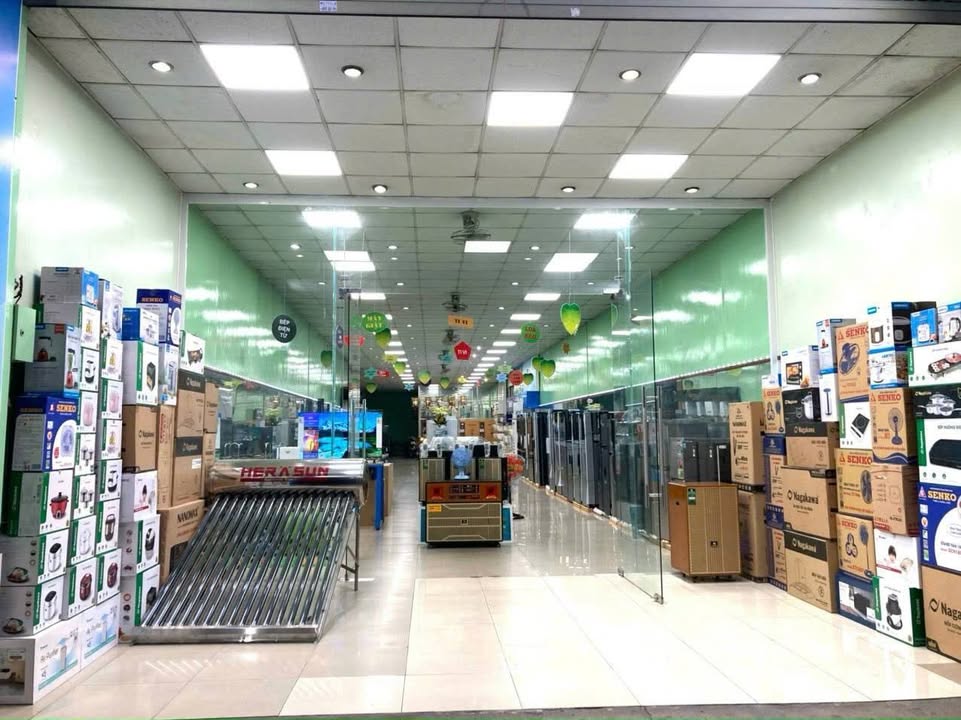 Nhà mặt tiền QL 13, Phường Vĩnh Phú, 516m² giá 24 tỷ - Giảm giá trước Tết!