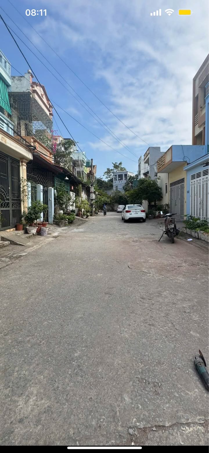 Nhà 2,5 tầng Phường Đông Thọ 74m² giá 3.4 tỷ - Vị trí đắc địa, tiện ích đầy đủ!