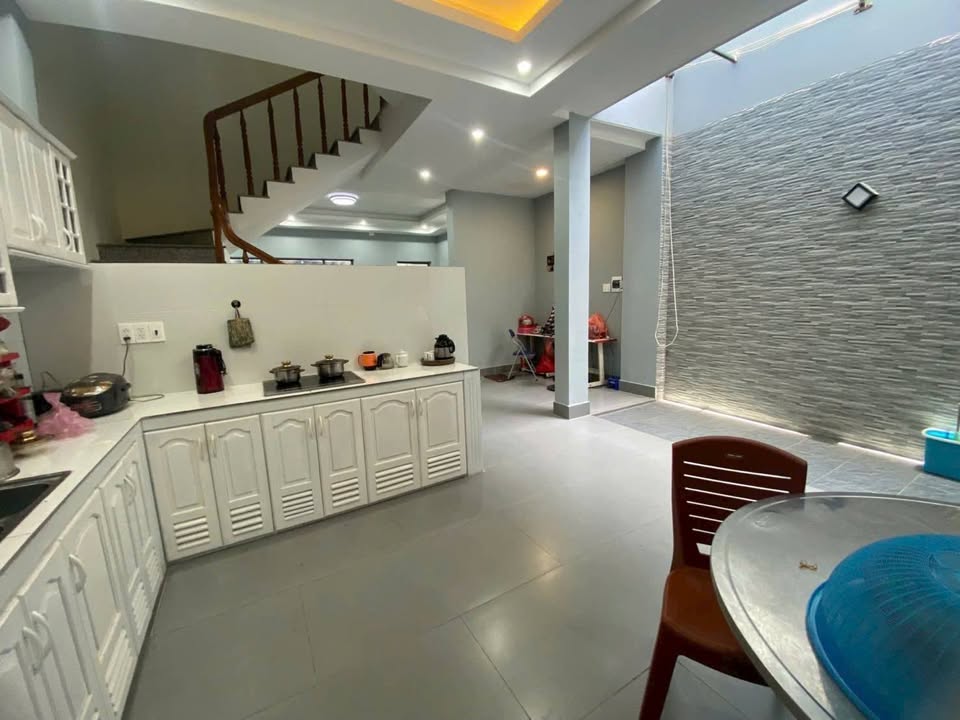 Villa Nguyễn An Ninh 138m² giá 7.5 tỷ - Sẵn sàng vào ở ngay!