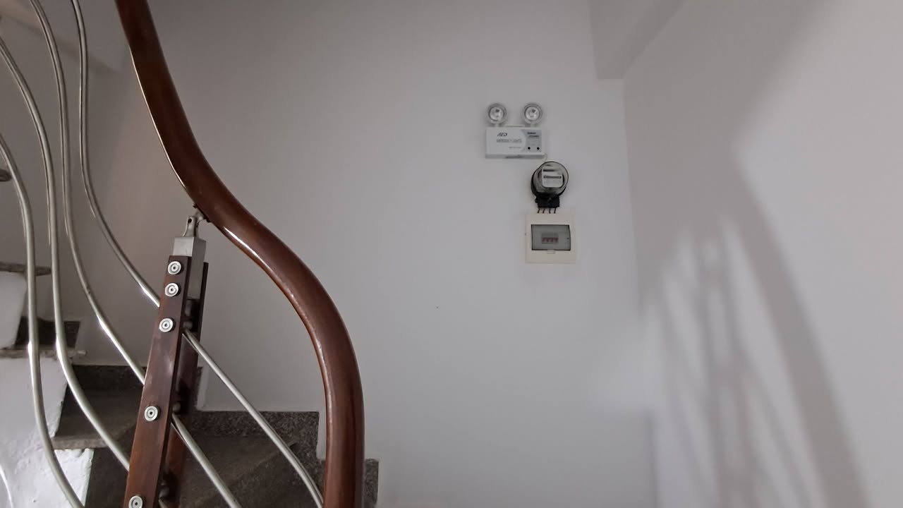 Căn hộ mini phố Việt Hưng 80m² giá 10 tỷ - Đầu tư sinh lời cao!