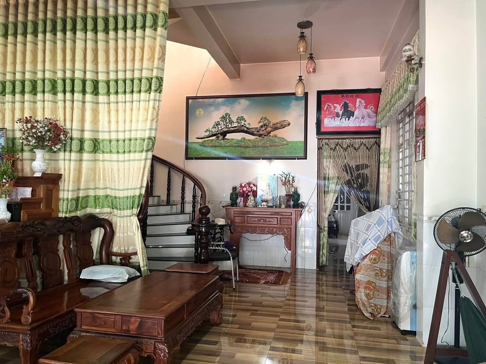 Nhà phố Trần Nguyên Đán, Đông Xuyên, 276.7m² - Không gian sống lý tưởng