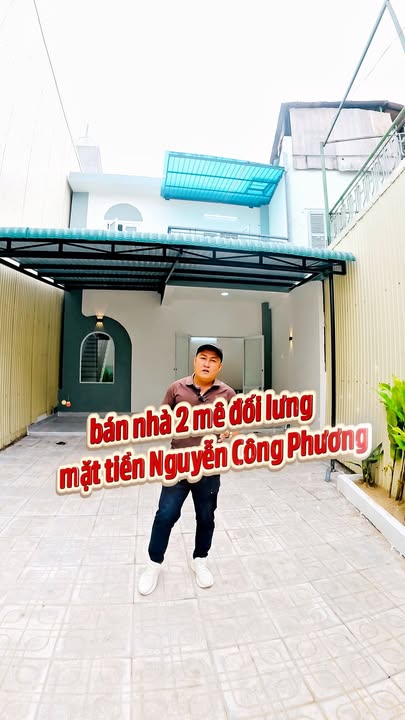 Nhà 2 tầng Quận 10 123m² giá 1.98 tỷ - Sân vườn rộng rãi