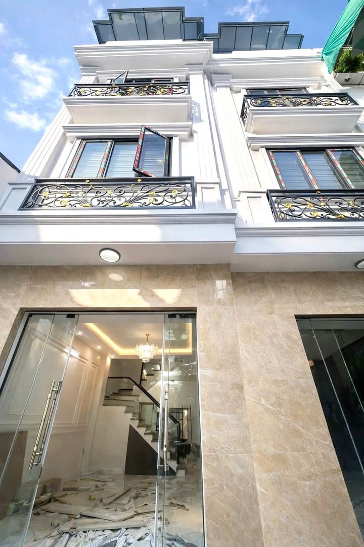 Nhà phố Miếu Hai Xã, Hải Phòng 42m² giá 4.15 tỷ - Không thể bỏ lỡ!