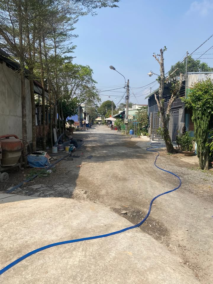 Đất thổ cư Quảng Tiến 140m² giá 950 triệu - Sổ riêng, gần trung tâm!