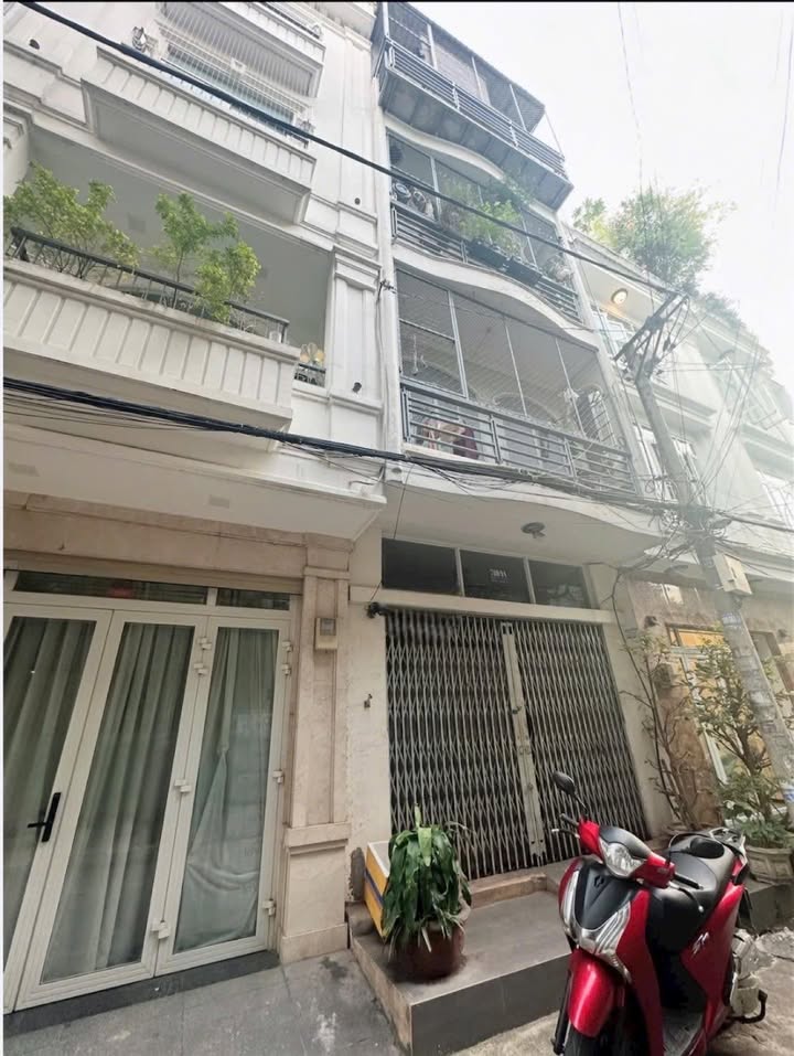 Nhà phố Hẻm A4, Quận Bình Thạnh 40m² giá 9 tỷ - Đầu tư sinh lời ngay!