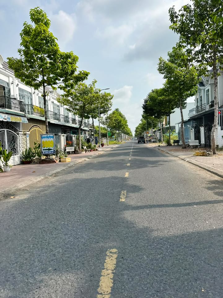 Nhà lầu khu 5A Sóc Trăng 84m² giá 2.45 tỷ - Dọn vào ở ngay!