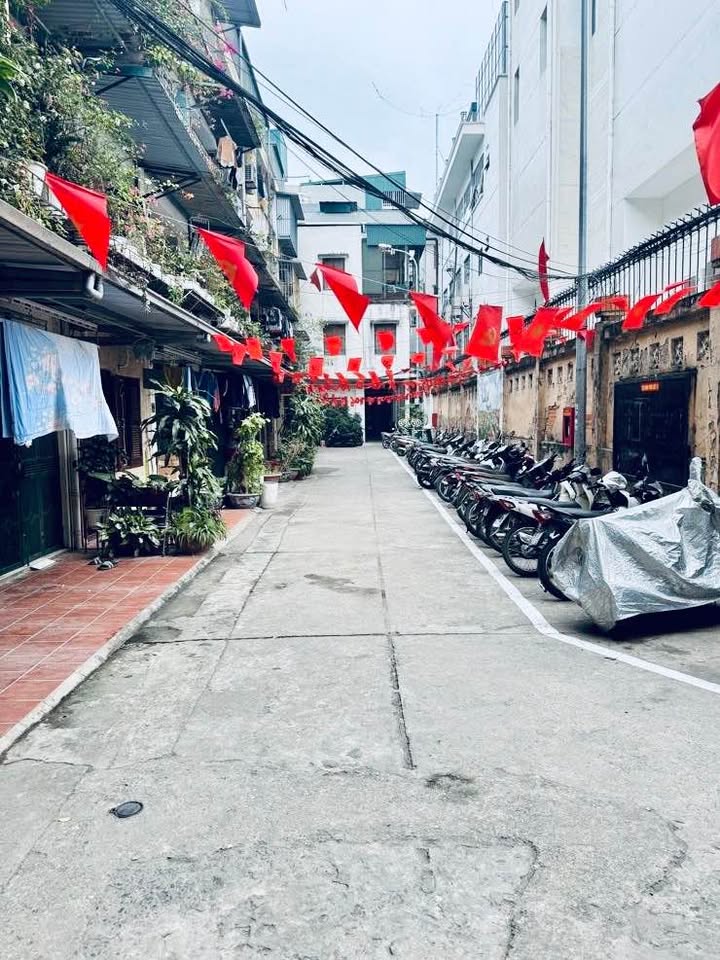 Nhà riêng Quan Hoa, Cầu Giấy 36m² giá 6.5 tỷ - Kinh doanh thuận lợi!