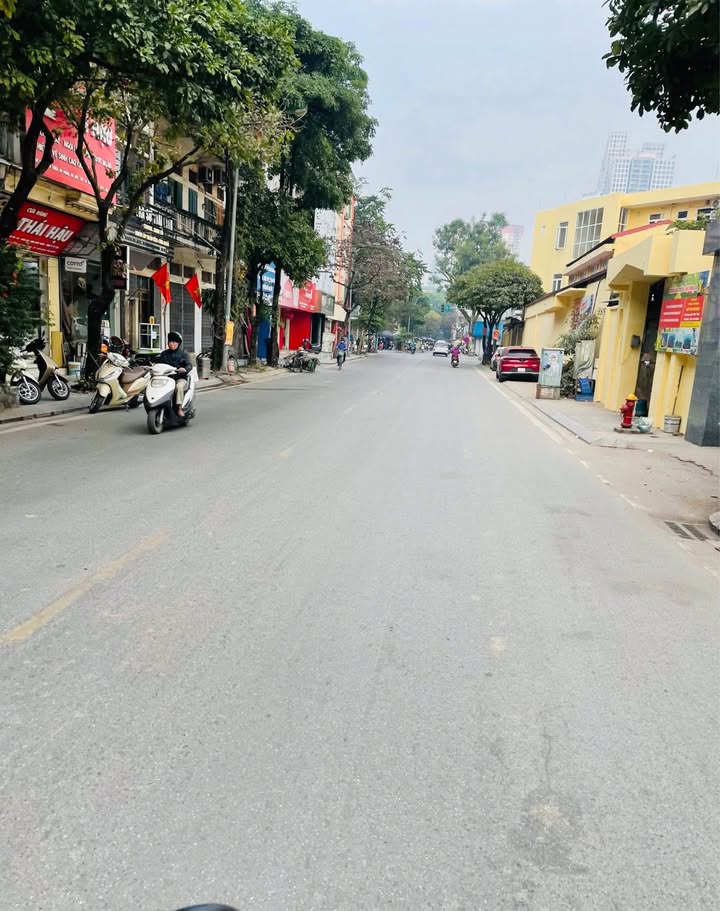 FrontHouse 50m² Hà Đông giá 12 tỷ - Kinh doanh sinh lời ngay!