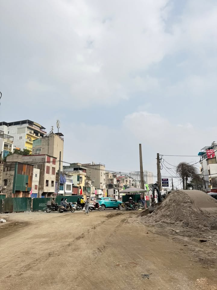 Đất nền Đống Đa 63m² giá 25.4 tỷ - Tiềm năng tăng giá vượt trội!