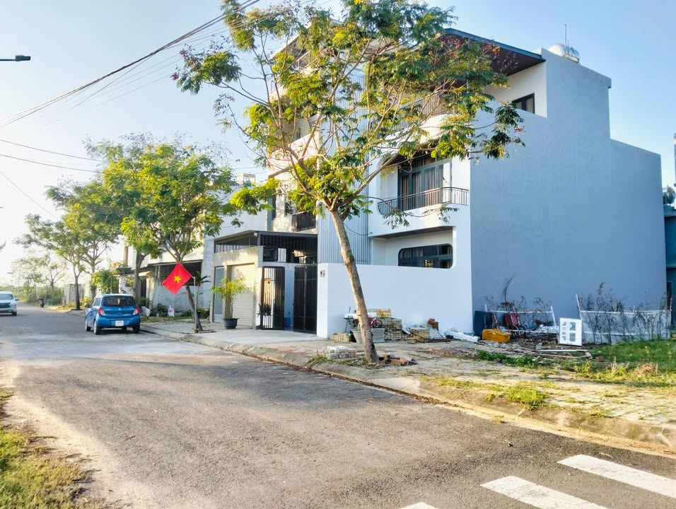 Đất nền Hoà Quý Đà Nẵng 110m² giá 4.15 tỷ - Khu vực cao ráo, không ngập lụt!