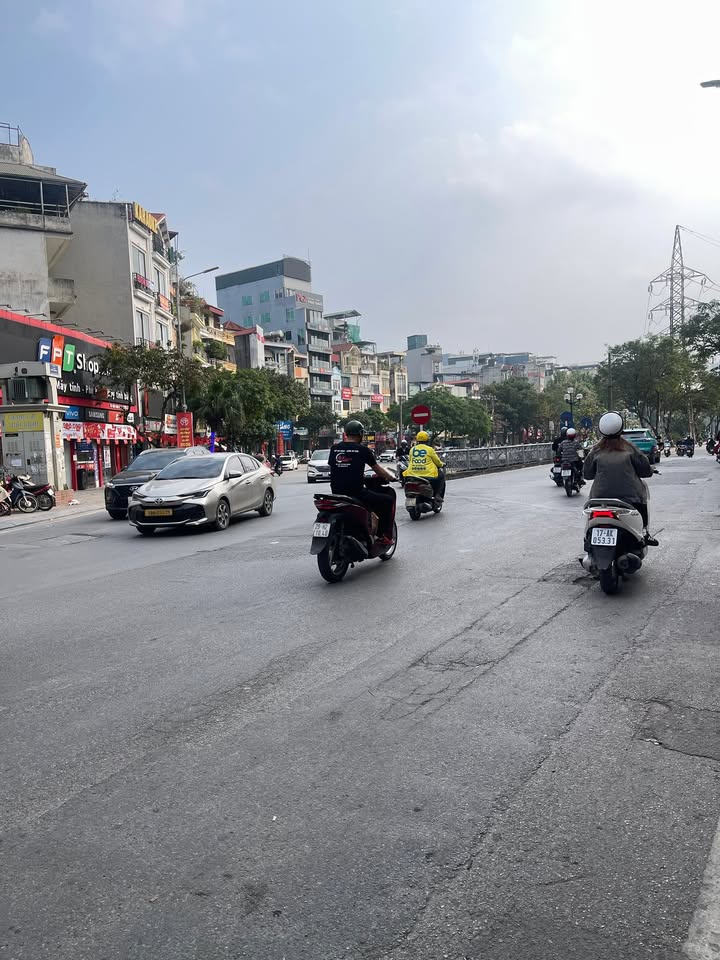 Nhà mặt phố Trần Khát Chân, 55m² giá thỏa thuận - Đầu tư sinh lời tuyệt vời!