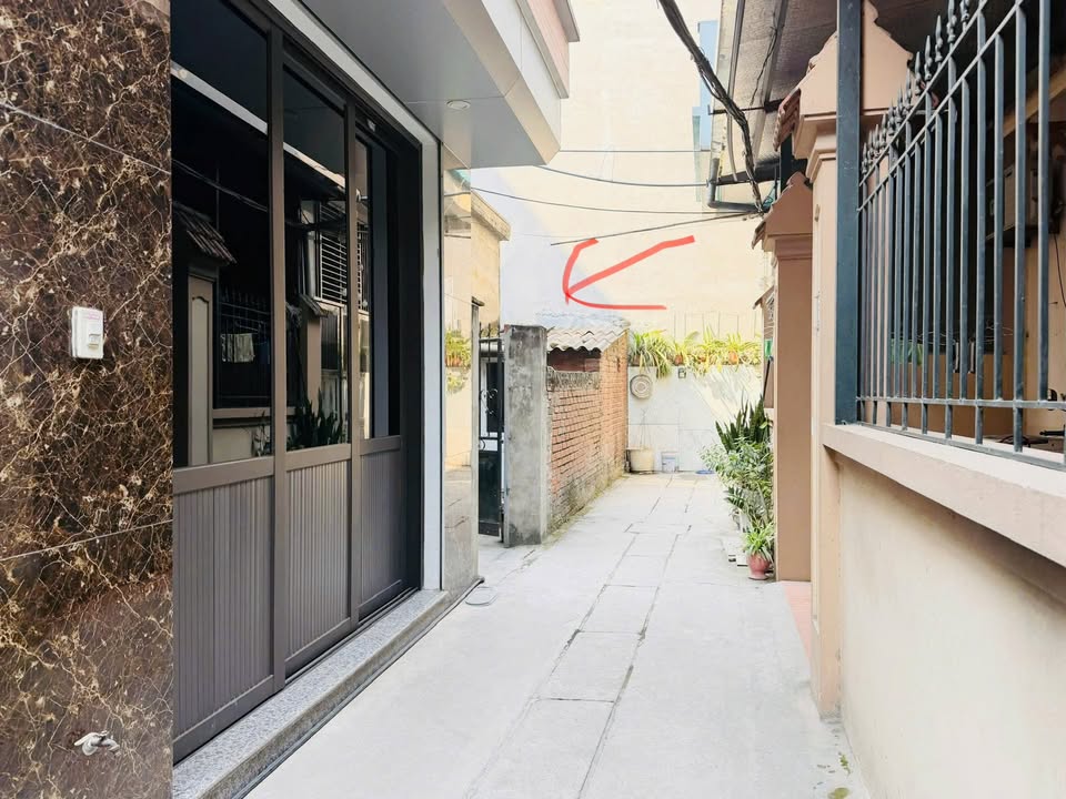 Đất nền phố Gia Quất, Bồ Đề, Long Biên 35m² giá 5.8 tỷ - Sổ đỏ chính chủ!