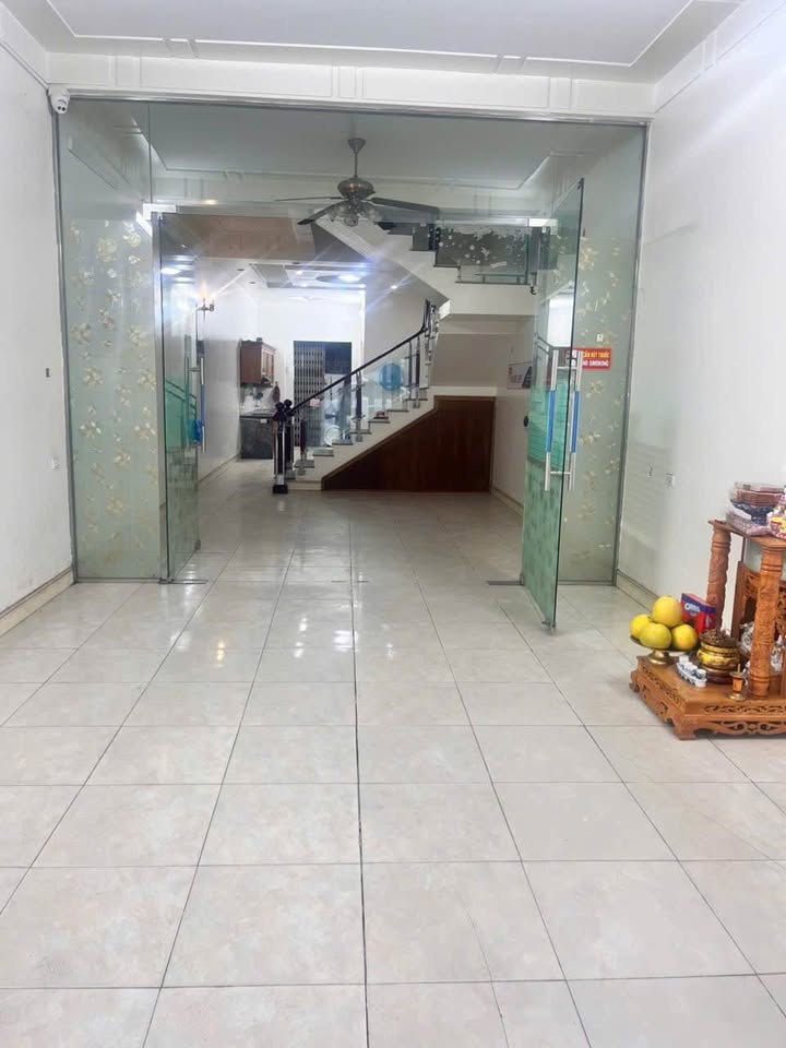 Nhà mặt đường Thiên Lôi, Quận Lê Chân, 100m² giá chỉ 8.5 tỷ - Kinh doanh sầm uất!