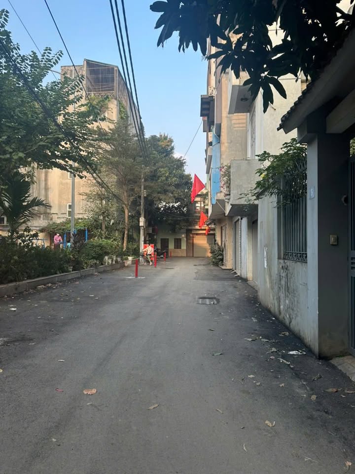 FrontHouse Đại Mỗ 50m² giá 9.9 tỷ - Kinh doanh nhỏ tiềm năng!