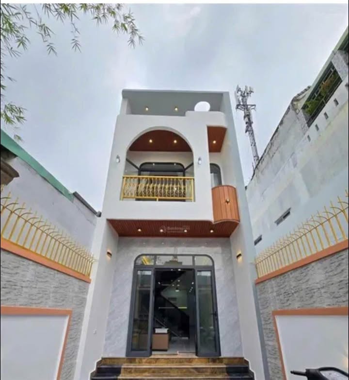 Nhà 1 Trệt 1 Lầu tại Phường Long Bình 168m² giá 4.15 tỷ - Vị trí buôn bán lý tưởng!