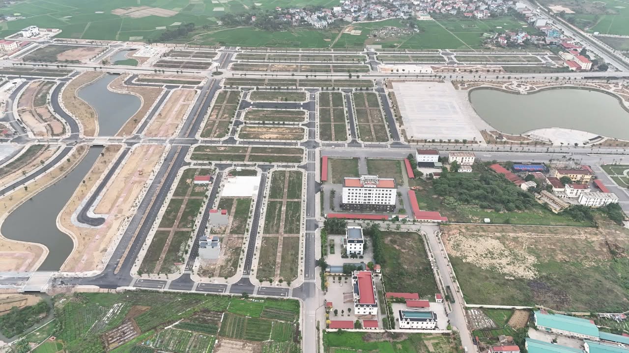 Đất nền KĐT Đông Vôi, 85m² giá thỏa thuận - Sổ đỏ chính chủ!