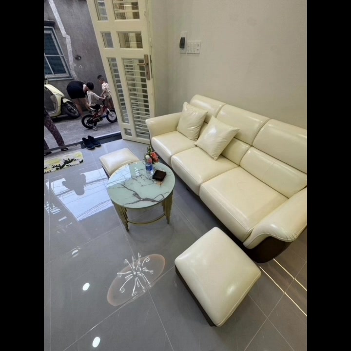 Nhà đẹp Quận 6, 32m² giá 5.1 tỷ - Có sổ hồng, thuận tiện di chuyển!