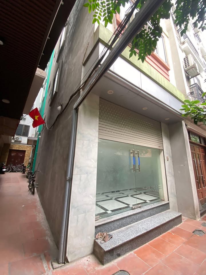 Nhà phố Xuân Đỉnh 31m² giá 9.1 tỷ - Lô góc gần phố, ô tô đỗ cửa!