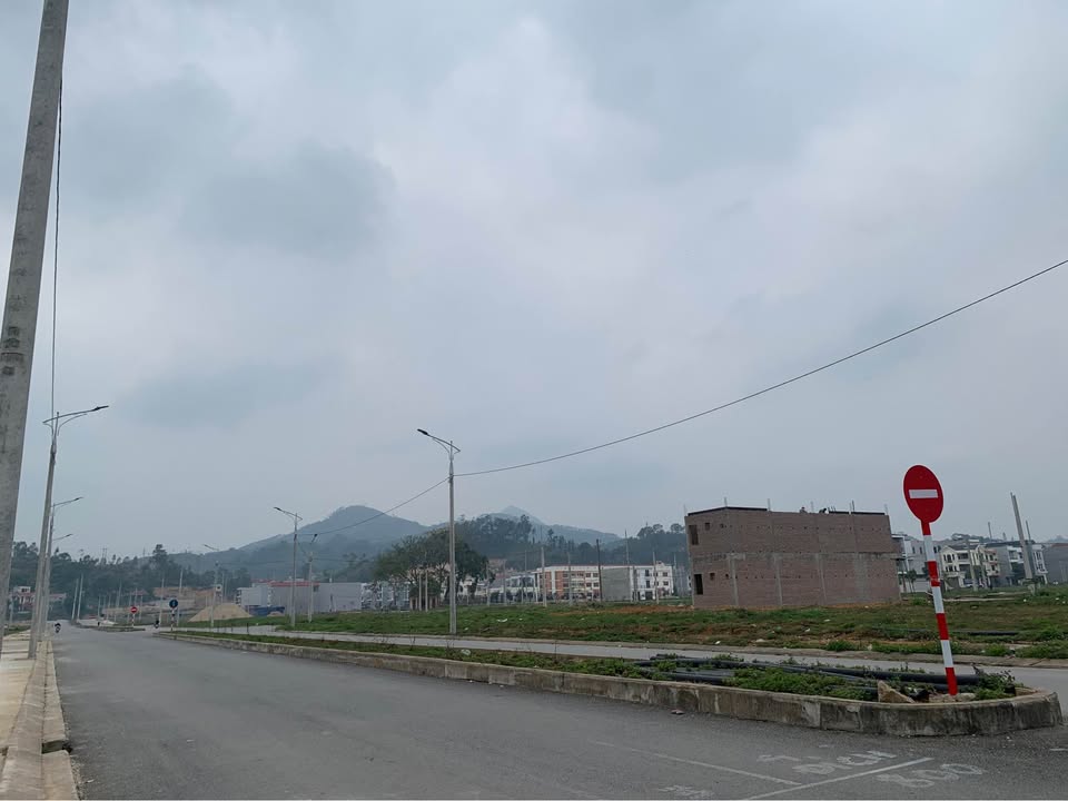 Đất nền Đô thị Nam Hoàng Đồng 100m² giá đầu tư hấp dẫn - Đường Đôi rộng rãi!