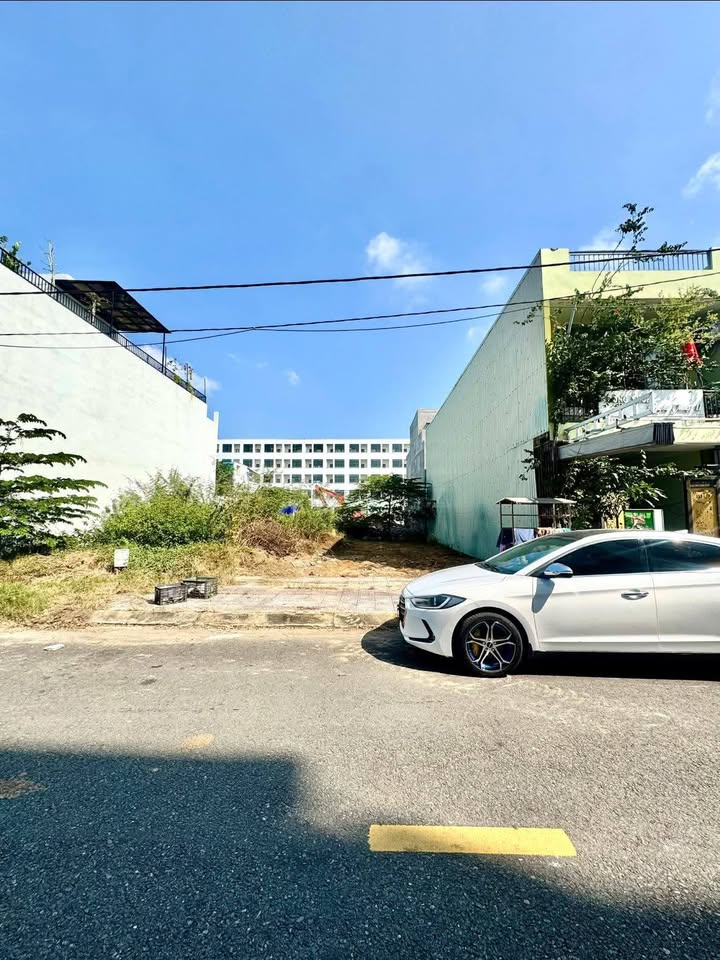 Lô đất Nam Hòa Xuân 105m² giá 6.6 tỷ - Vị trí yên tĩnh gần đảo Kim Cương