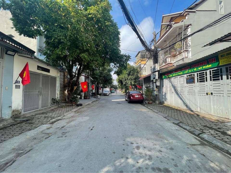 Nhà riêng Phường Đông Thịnh 66m² giá 3 tỷ - Ô tô đỗ cửa, trung tâm tiện ích!