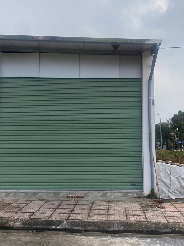 Đất nền phường Cự Khối, Long Biên 40m² giá 6 tỷ - Vị trí đắc địa gần chợ!