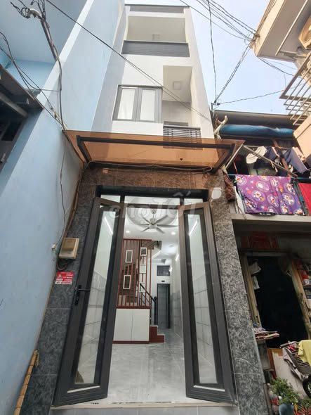 Nhà 4 tầng đường Hoài Thanh, Quận 8, 29m² giá 3,58 tỷ - Sẵn sàng ở ngay!