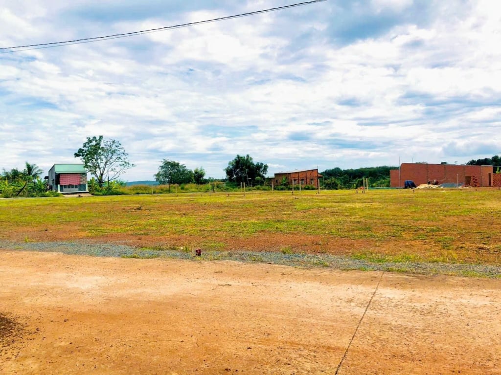 Đất nền 1124m² Thị Xã Chơn Thành giá chỉ 170 triệu - Cần tiền bán gấp!