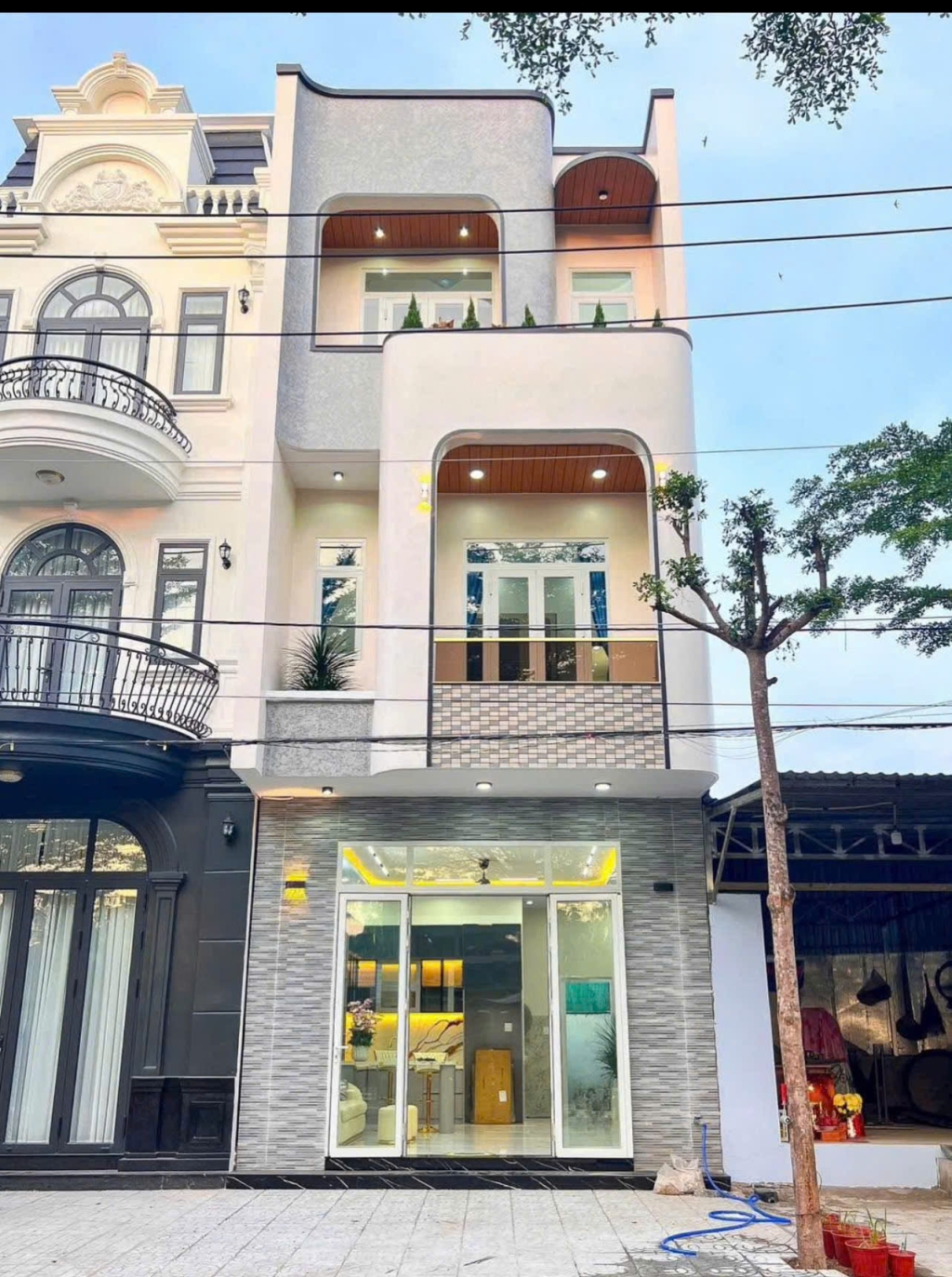 Nhà phố hoàn thiện Đông Thạnh Hóc Môn 112.5m² giá 8 tỷ - An cư lý tưởng!