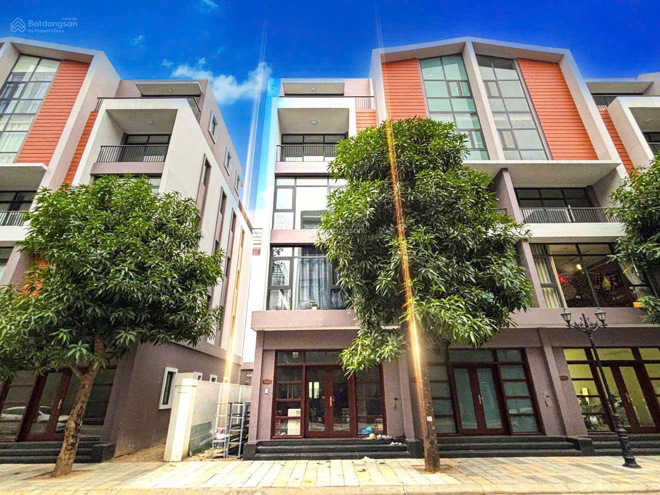 Căn liền kề góc Phố Biển Vinhomes Ocean Park 3 120m² giá 15,6 tỷ - Sẵn sàng vào ở ngay!