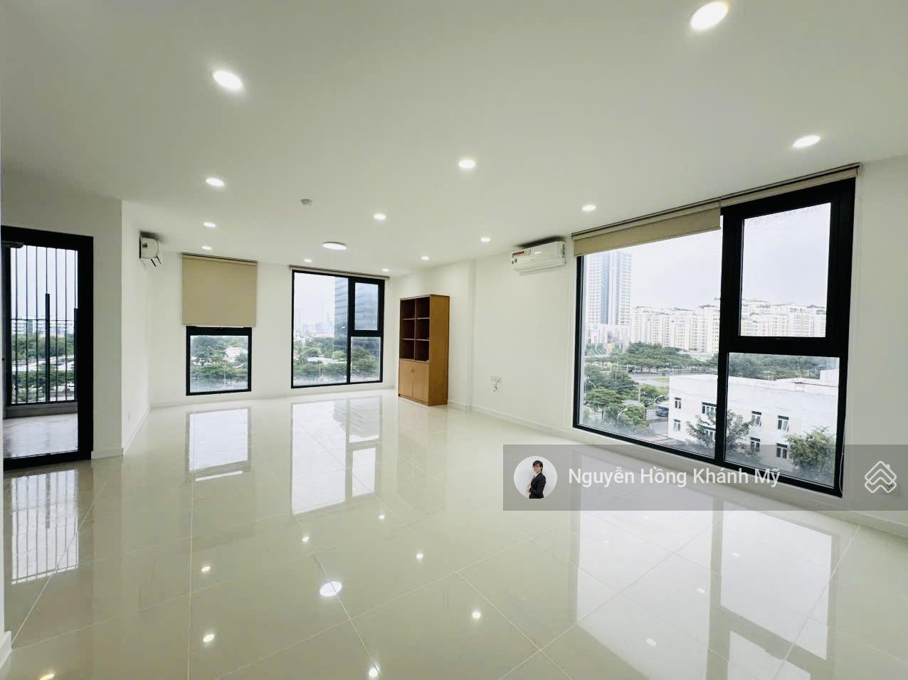 Cho thuê Officetel Lavida Plus Quận 7, 74m² giá 10.9 triệu - Nhà mới hoàn toàn!