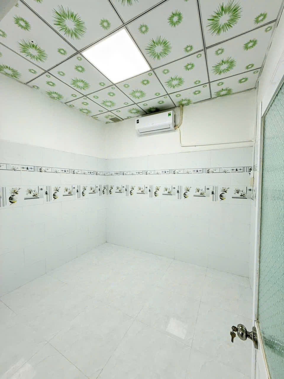 Nhà cấp 4 120m² giá chỉ 710 triệu - Củ Chi, sổ hồng chính chủ!